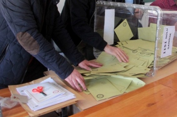 Թուրքիայում 2.5 մլն անվավեր քվեաթերթիկ հաշվարկվել է իշխանությունների օգտին. ընդդիմադիր պատգամավոր