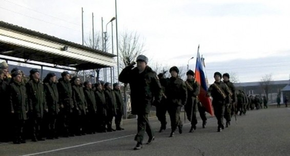 Первая партия военных по призыву прибыла на росийскую базу в Армении