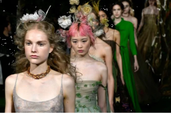 LVMH հոլդինգը մտադիր է 13 միլիարդ դոլարով գնել Christian Dior Couture-ը