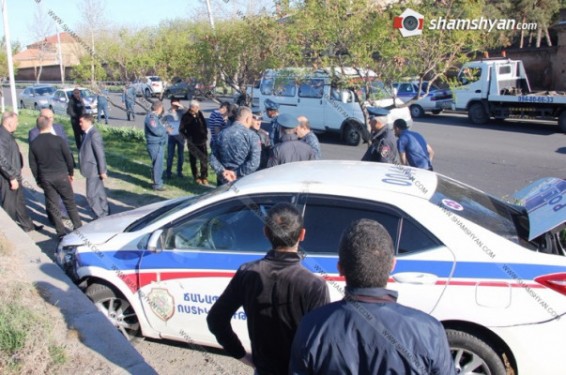 Էջմիածնում 31-ամյա վարորդը բախվել է ՃՈ մեքենային, ոստիկանության կապիտանը հոսպիտալացվել է. shamshyan.com
