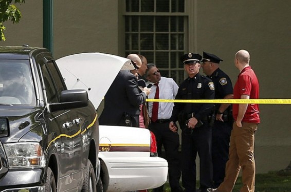 ԱՄՆ-ում մաչետեով զինված տղամարդը «հարցում» է անցկացրել ուսանողների շրջանում՝ նրանց քաղաքական հայացքները պարզելու համար