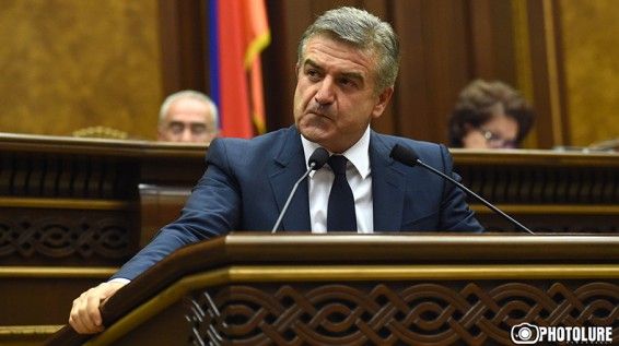Правительство Армении во главе с Кареном Карапетяном уйдет в отставку 18 мая