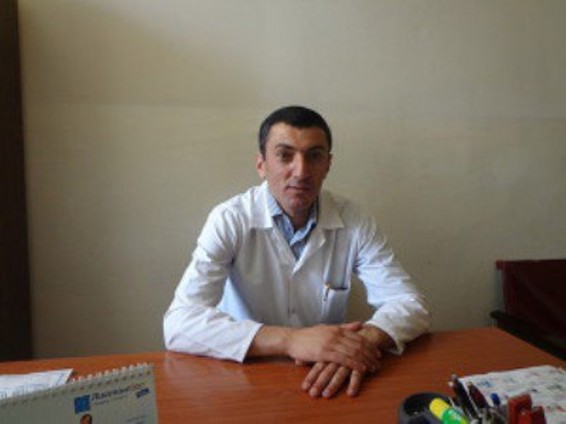 Հիսուս Քրիստոսը չեմ, որ ձեռքս դնեմ գլխին եւ ասեմ, թե որտեղդ է հիվանդ. վիրաբույժը՝ 41-ամյա տղամարդու մահվան մասին