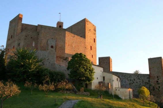 Իտալիայում անվճար ամրոցներ ու կալվածքներ են բաժանում