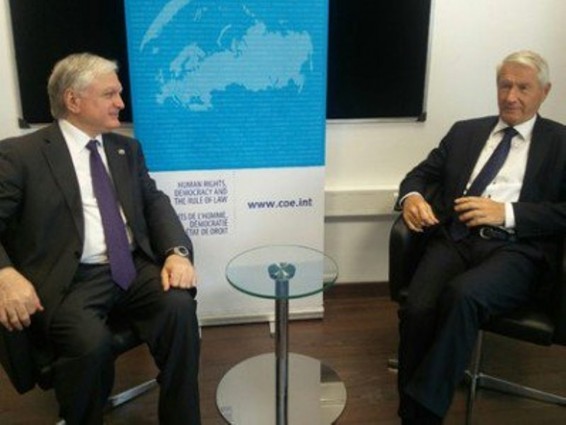 Եռանախագահների ոչ ստանդարտ հայտարարությունը հստակ կերպով մատնանշում է մեղավոր կողմին. Նալբանդյան
