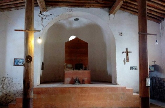 Ս. Հակոբի ապտակը. Ներքին Դվին գյուղի հինավուրց եկեղեցին այսօր նորից շտկում է իր խոնարհված գլուխը