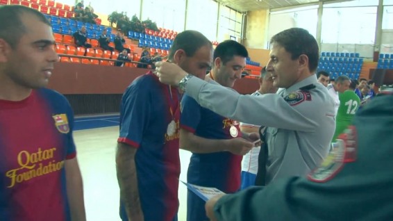 Video. Գրոհում են ոստիկանները. Ֆուտբոլի հուշամրցաշար «Դինամոյում»