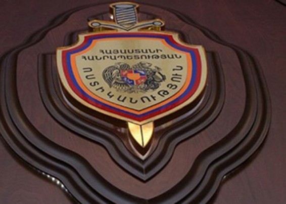 Երեւանի կենտրոնում հարբած տղամարդկանց խումբը հարձակվել է ոստիկանների վրա եւ սկսել հարվածել