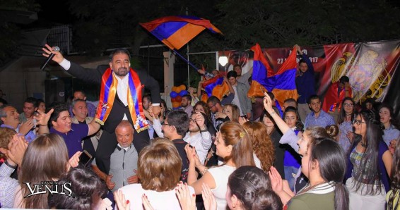 Մրոն և Մակիչը ելույթ են ունեցել Հալեպի Նոր Գյուղ թաղամասում