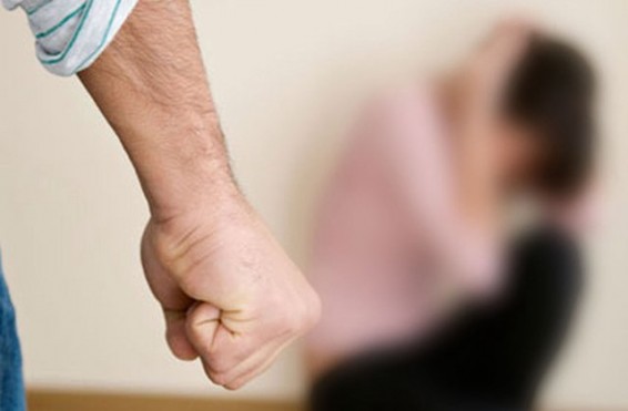 Ողբերգական դեպք Լոռիում. ամուսինը գիշերը շնչահեղձ է արել կնոջը, առավոտյան՝ զանգահարել շտապօգնություն