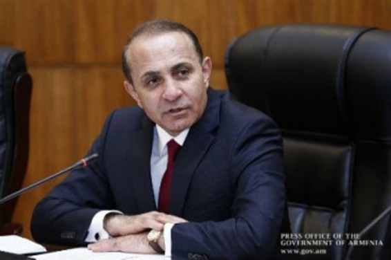 Հովիկ Աբրահամյանը հրաման է ստորագրել