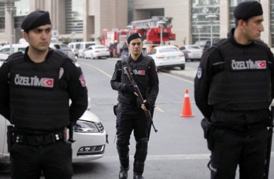 Ձերբակալություններ՝ Թուրքիայի նախարարություններում