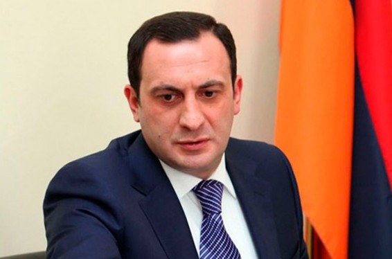 Նախագահի վերահսկողական ծառայության ղեկավարը հանդիպել է Ֆիրդուսի և Գլխավոր պողոտայի իրացման գործընթացից դժգոհ քաղաքացիների հետ