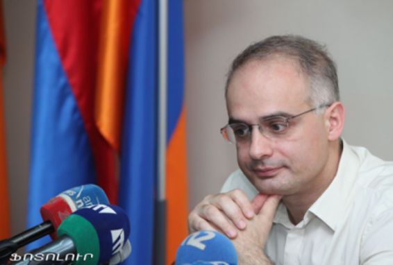 Լևոն Զուրաբյանը տանիք է փնտրում