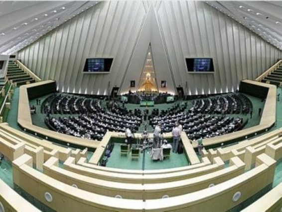 Իրանի խորհրդարանի վրա հարձակմանը զուգահեռ պատգամավորները նիստ են անցկացնում