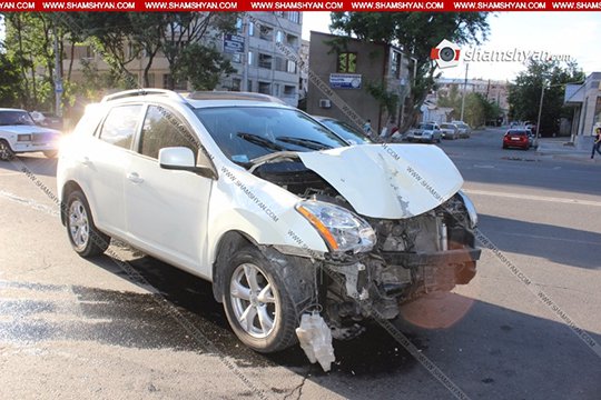 Ավտովթար Երևանում. երկու Nissan-ների բախման հետևանքով կան վիրավորներ. shamshyan.com