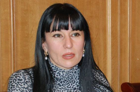 ՔԿՀ-ներում մարդիկ չունեն տարրական դեղորայք, որոշ դեպքում բժիշկներն են տնայնագործական դեղաբույսերով դեղ պատրաստում. Նաիրա Զոհրաբյան