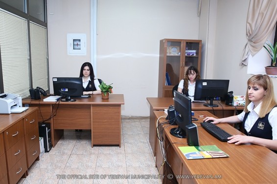 Թեժ գծերով ստացված հեռախոսազանգերը՝ մշտական ուշադրության կենտրոնում