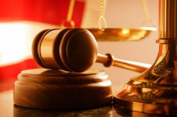 Ավագ քննիչը նախկին դատապարտյալի օգնությամբ կեղծ արձանագրություն է կազմել, տուժողի 1600 դոլարից 700 -ն էլ վերադարձրել է 2 ամիս անց