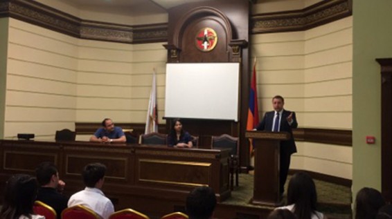 Մեկնարկել է Անդրանիկ Մարգարյանի անվան 2-րդ ամառային քաղաքական դպրոցը