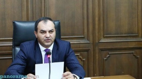 Կոռեկտ չեմ համարում Արթուր Սարգսյանի մահվան շահարկումը. Արթուր Դավթյան