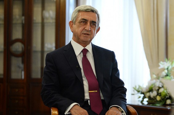 Փայլուն սպաներ, զինվորներ ունենք, ովքեր գիտեն իրենց գործը. ՀՀ նախագահ