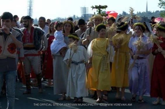 Պայծառակերպության տոնին նվիրված միջոցառումների մեկնարկը տրվել է երթով