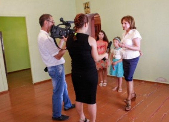 Հակոբյանների բազմանդամ ընտանիքը բարերարի շնորհիվ նոր տուն ունի