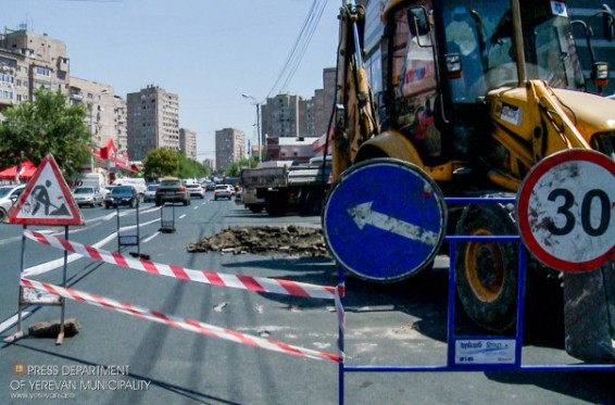 Երևանում նորոգվում են նստվածք ունեցող դիտահորերը