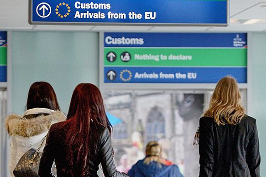 Բրիտանիան արտոնյալ կարգավիճակ կտրամադրի ԵՄ-ից ներգաղթած մինչև 30 տարեկան երիտասարդներին՝ Brexit-ից հետո