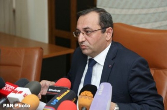 Արծվիկ Մինասյանը պաշտոնանկ կարվի՞