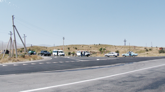 Բարեկարգվել է Տառերի պուրակին հարող ճանապարհահատվածը