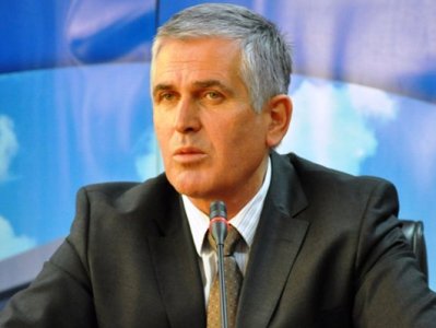 В Стамбуле скончался бывший премьер-министр Косово Байрам Реджепи