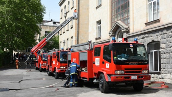 Վրաստանի նախագահը շնորհակալություն է հայտնել Հայաստանի հրշեջ-փրկարարներին