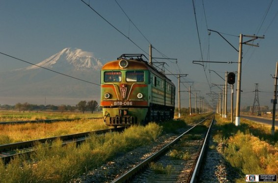 Երկաթուղու շինարարության գործում հայերին կօգնեն իրանցի մասնագետները