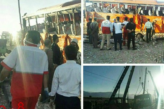 В Иране перевернулся школьный автобус: погибли 12 человек