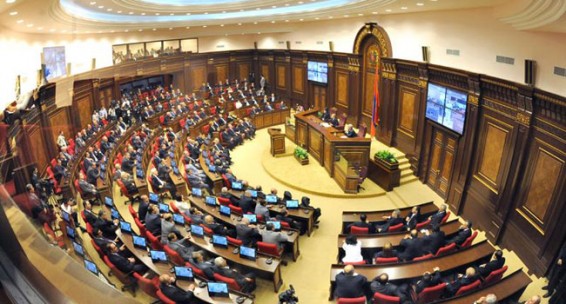 ԱԺ-ում ռումբի տեղադրման մասին կեղծ ահազանգի գործով կասկածվում է 75-ամյա մի կին. «ՀԺ»