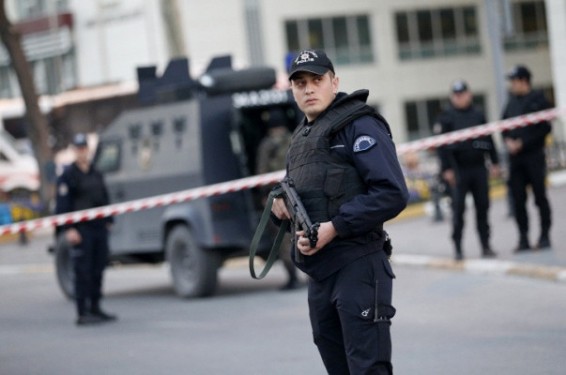 Թուրքիայի խորհրդարանի մոտակայքում փոխհրաձգություն է տեղի ունեցել