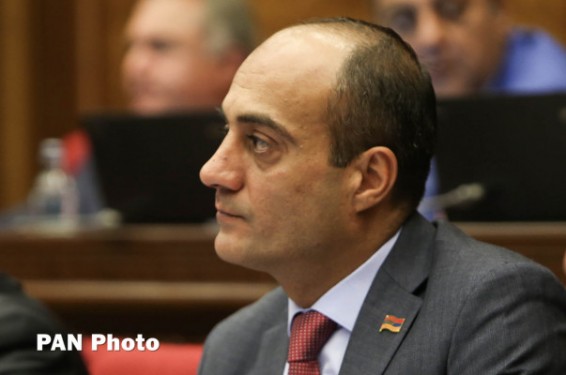 Ունենք գիտական հաստատություններ, որոնք տիրապետում են միջոցների, որը տնտեսությունն ի վիճակի չէ մարսել. Արման Սաղաթելյան